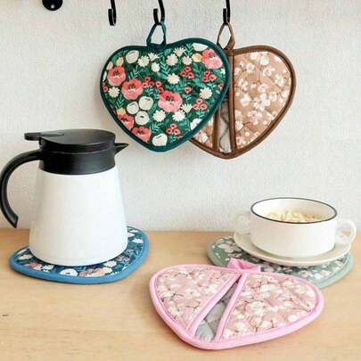 心形隔热手套、心形隔热手套、隔热手套、加厚耐热厨房手套和垫子、耐热厨房配件、加厚耐热垫、微波炉手套、家居装饰