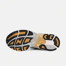 Asics 男士 GEL-KAYANO 14 低帮跑步鞋 1201A019-102 - 灰色 - 查看 3