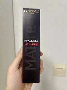 LOREAL Unlimited Makeup Fix Mist - 30ml/1oz - Clear - View 4