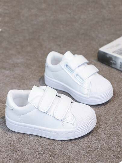 Zapatos de lona estilo coreano para niños, zapatillas casuales con cierre de gancho y bucle de bloques de color para niños y niñas, suela blanda antideslizante para niños pequeños, diseño clásico