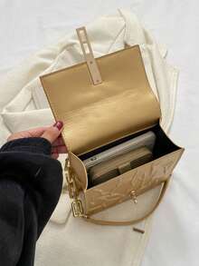 1 chiếc túi xách nữ thời trang, thanh lịch, màu trơn, có nắp gập, nhẹ, tiện dụng, đeo vai đa năng, dây xích sang trọng, phù hợp cho mọi mùa, túi vuông nhỏ đựng đồ dùng cá nhân. - Vàng - Xem 8