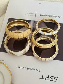 1 Stück Retro Mehrfarbiges Federn Design Metall Armreif, geeignet für den täglichen Arbeitsweg von Frauen, Treffen mit Freunden, romantische Feste, Straßenfotografie, Modeschauen (Die Textur und Farbe des Armbands können vom tatsächlichen Produkt abweichen) - Verschiedenfarbig - Übersicht 5