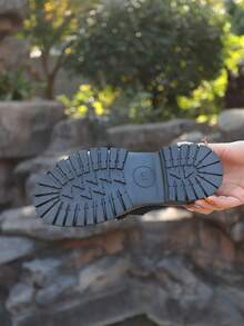 Mocasines versátiles de moda con suela gruesa y cuña para mujer, de estilo elegante y universitario, de tela y con detalles metálicos