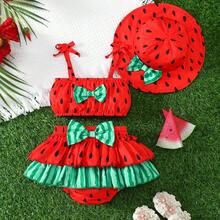 Bộ đồ 3 món cho bé gái: Áo hai dây in họa tiết hoa dâu tây có nơ trang trí, chân váy xếp tầng cạp chun và mũ, thích hợp mặc hàng ngày mùa hè. - Đỏ - Xem 2