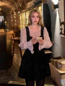 طقم بلوزة كم واسع مطبوع بنقاط وفستان مخملي أسود قطعتين، طقم ملابس للطالبات مناسب لأداء المجموعات على المسرح - متعدد الألوان - مشاهدة 3