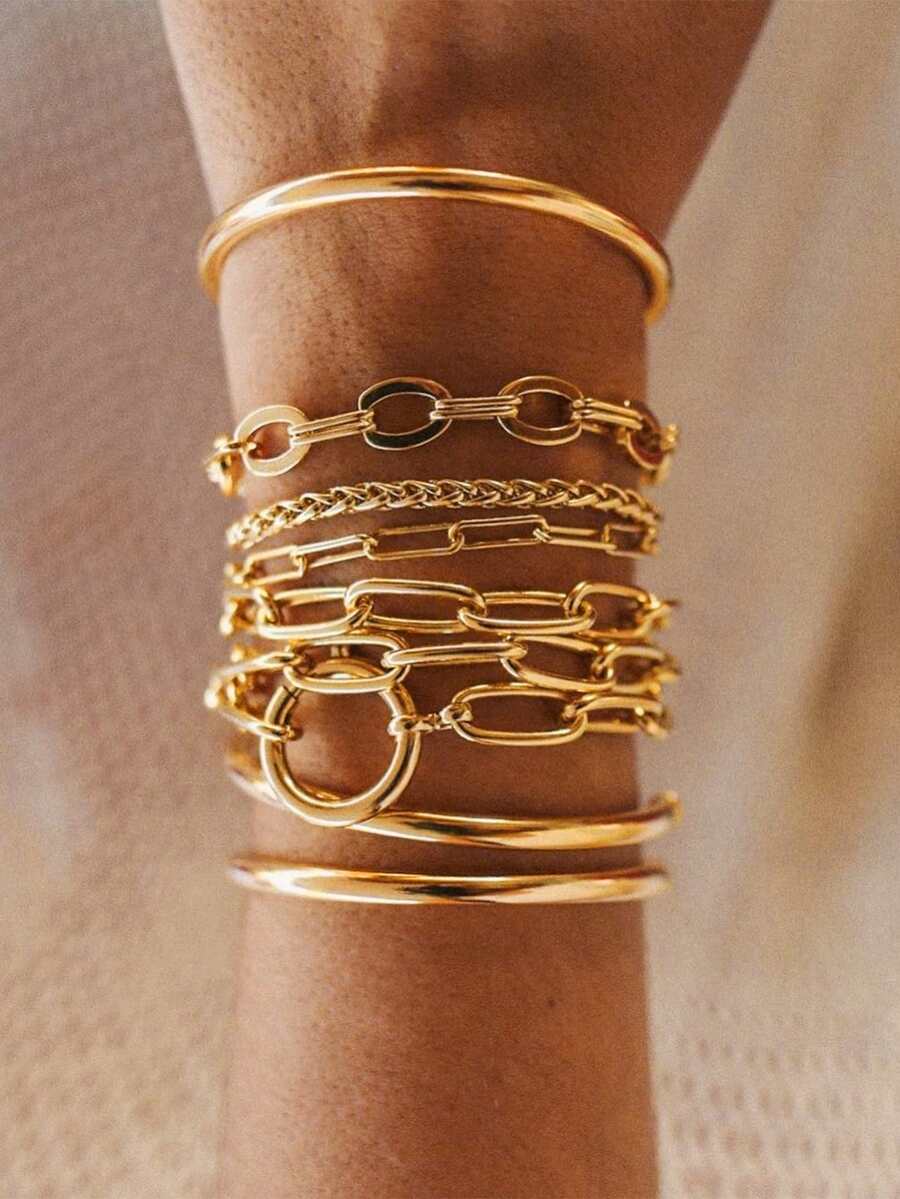 9件套复古硬币叠层链手链，简约设计，适合约会、度假、日常佩戴、派对、节日等场合，是送给女性的理想礼物。