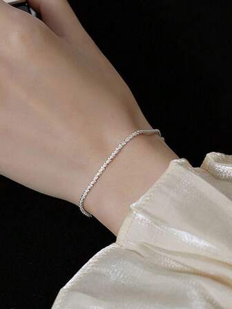 1件装时尚简约不锈钢手链，女士日常配饰