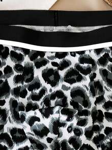 3 Pieces Of Leopard Print Men's Square Underwear, Men's Pajamas, Christmas Clothing, Men's Underwear, Boxer Shorts - Multicolor - View 4