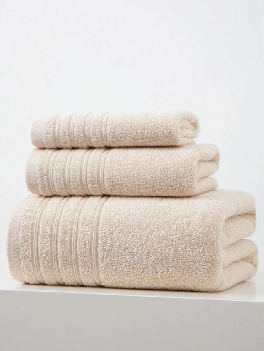 1条薄棉浴巾，长方形，70*140厘米，米色，男女通用，成人适用，可用于游泳、沐浴、裹身，也可作34*74厘米手巾或34*34厘米手帕使用，速干、吸水、柔软，适用于浴室、厨房、旅行、节日礼物、健身房、海滩、酒店、沙龙、户外等场合。 - 米色 - 查看 1