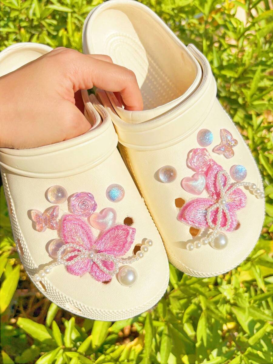 16 chiếc bướm ngọc trai hồng bằng nhựa ABS, phụ kiện trang trí DIY, thích hợp cho dép xăng đan, dép lê, túi đi biển của nữ, dùng làm kẹp giày đa năng, quà tặng tuyệt vời cho các dịp lễ và tiệc sinh nhật. - Bướm ngọc trai hồng - Xem 1