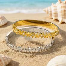 Women's Fashion Luxury Star Bracelet, 304 Stainless Steel 18K Gold Plated Waterproof Jewelry, Suitable For Daily Or Party Wear Sparkling Star Bracelet, Jewelry Gift For Valentine's Day, Birthday Party - Star - View 1