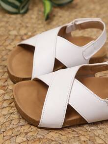 1 Pair Kids' Criss-Cross Design Non-Slip Soft Bottom Minimalist Fashion Flat Sandals, Suitable For Summer - White - View 5