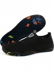 男女同款水鞋、沙滩鞋、袜式鞋、户外运动鞋、轻便冲浪鞋、游泳鞋、皮划艇鞋和潜水鞋，适合室内外穿着，舒适柔软，耐磨透气。 - 黑色 - 查看 6