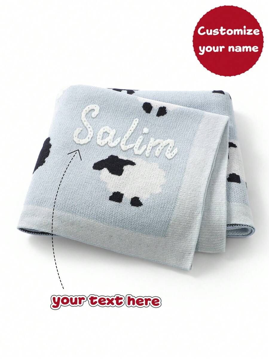 Manta de bebé tejida a mano con bordado personalizado del nombre, diseño de cordero jacquard, envolvente para recién nacidos, manta para niños para todas las estaciones - Azul claro - Ver 1