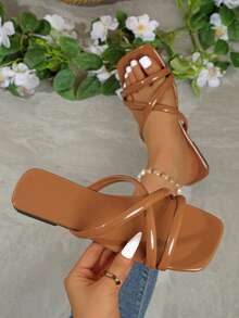 Women's Flat Sandals, Red Sandals, Brown Sandals, Shiny, Square Toe Design, Comfortable & Stylish, Suitable For Vacation & Beach, Slip-On Convenience - Brown - View 3