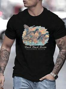 Wild Ducks Flying Over A Wetland Landscape At Sunset With Golden And Blue Reflections Creating A Feeling Of Freedom And Connection With Nature. Men's T-Shirt, 100% Cotton, 220g - 黑色 - 查看 8