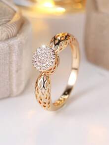 Vanel 1枚时尚金色圆形锆石戒指 - 奢华婚礼/派对珠宝，闪耀锆石 - 周年纪念、情人节、生日礼物 - 价格亲民的日常奢华特殊场合戒指，婚礼配饰，宴会装饰，璀璨夺目，经久耐用 - 戒指 - 查看 3