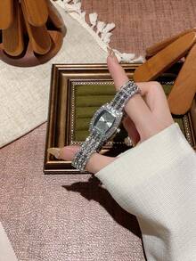 1pc Women's Quartz Watch, Minimalist New Design With Rhinestones, Elegant & Fashionable, Versatile For Casual Wear - Silver - View 2