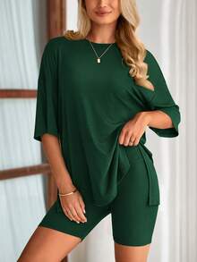 PRETTYGARDEN Women's Summer Clothes 2 Piece Sets Lounge Set Casual Oversized Shirts Biker Shorts Matching Airport Travel Sweatsuit Set Women Vacation Outfit Dark Green Summer Brunch Outfits For Women - 墨綠色 - 查看 4
