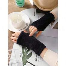 We Are Purchasing A Pair Of New Half-Finger Gloves For Women, Which Are Soft, Warm, Luxurious, Solid-Color Finger-Free Gloves For Women's Winter Hand Protection, Multi-Functional Touch Screens, Offices, And Student Writing - 彩色 - 查看 8