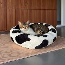 14.75 Inch (Approx. 37cm) Donut-Shaped Pet Bed, Nest, Habitat For Small Cats, Dogs, Hamsters, Guinea Pigs, Hedgehogs, Rabbits, Chinchillas, Warm Sleeping Pad For Winter - Multicolor - View 4
