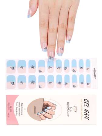 一盒20片装，天然持久，经典蓝粉渐变蝴蝶图案UV凝胶美甲贴纸，易于粘贴和卸除。