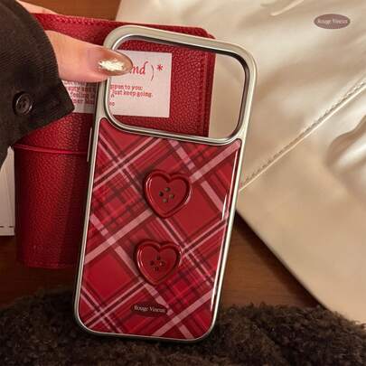 GUCADI Silver-Edged Red Plaid 3D Red Heart Buckle Retro Burgundy Plaid Phone Case Compatible With IPhone 17 Pro Max, 3D 16, 15, 14 , Electroplated Silver, Vintage Geometric Niche Ins Style