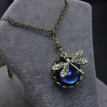 Vintage Bohemian Carved Dragonfly Pendant Necklace, A Fashionable Women's Pendant Necklace Suitable For Everyday Wear, Parties, And Holiday Occasions. - 藏蓝色 - 查看 1