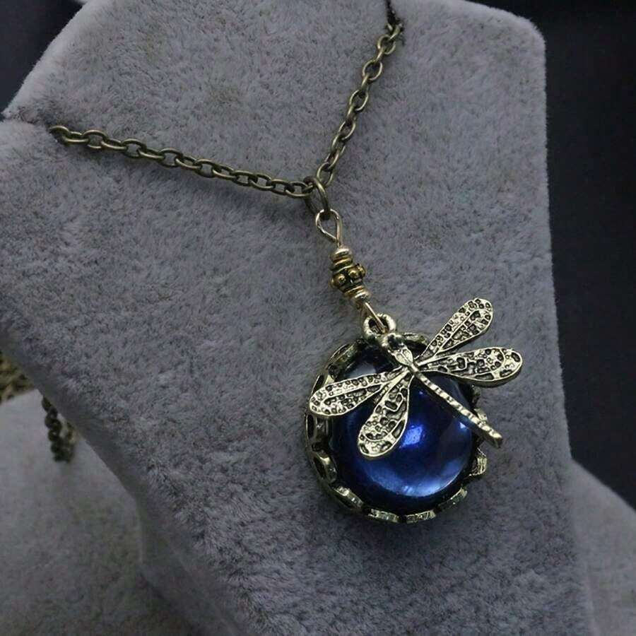 Vintage Bohemian Carved Dragonfly Pendant Necklace, A Fashionable Women's Pendant Necklace Suitable For Everyday Wear, Parties, And Holiday Occasions. - 藏蓝色 - 查看 1