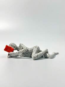 1pc Resin Sculpture Of Reading Woman, Desktop Decor Figurine, Home/Office/Garden Decoration Gift, Birthday Present - Upgraded Version - View 7