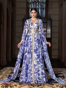 Đầm dạ hội bằng vải chiffon tuyệt đẹp dành cho nữ, tay áo xẻ tà dài, họa tiết hoa lá và các điểm nhấn trang trí, chân váy xòe dài đến sàn – Lý tưởng cho đám cưới, tiệc gala, dạ hội và các sự kiện thảm đỏ. - Màu xanh lam - Xem 3
