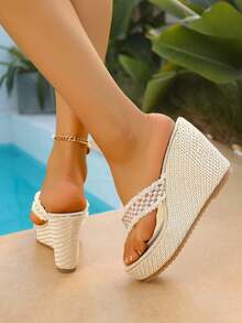 Giày sandal đế xuồng tua rua kẻ caro thời trang nữ, đế cao chống thấm nước, nhẹ, mềm mại, kiểu dáng slip-on, cao gót hở mũi phối màu tương phản, sandal kiểu ngư dân mới, size nhỏ hơn một size. - Màu be - Xem 8