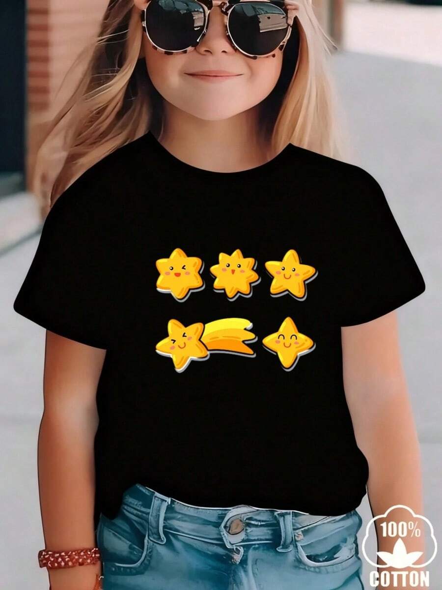 Esta nueva camiseta de manga corta para niña está hecha 100 % de algodón y luce un elegante estampado estrella. Es informal y versátil. Su tejido suave y agradable al tacto es delicado con la piel, lo que permite que las niñas se muevan con libertad y comodidad durante las reuniones familiares, los eventos escolares o los juegos al aire libre. - Negro - Ver 1