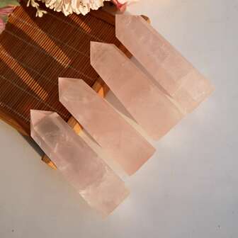 1pc Natural Crystal Rose Quartz Crystal Point ,Healing Stone, Hexagon Square Pointed Stone Wand, Healing Jewelry,Aesthetic Love Stone Ornament Gift,Cute Mini Rose Quartz Tower For Room Vibe,Kawaii Crystal,Pink Crystal Tower,Healing Gemstone For Bedroom Decor,Valentine's Day Gift