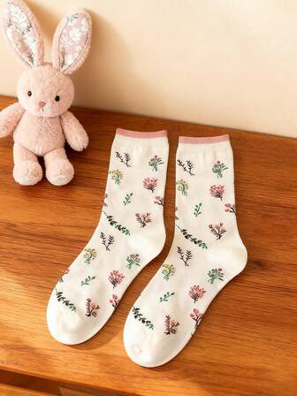 1 Pair Floral Print Casual Fabric Mid-Calf Socks, Minimalist & Cute, Versatile For Everyday & Home Wear, Autumn/Winter