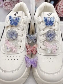 4PCS Colorful Bling Resin Butterfly Shoe Laces Charms DIY Accessories Bling Flower Shoelaces Buckles Decorations Removable Shoe Clips Ornaments Fit Women Lace Up Sneakers Boots Christmas Halloween Valentine Birthday Festival Party Decor Gifts (Shoes Not Included) - Multicolor - View 3