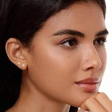 CIZME Piercing de lèvre en alliage de titane G23 sans filetage 20g, anneaux de lèvre avec pierre de CZ incrustée, convient pour le piercing des lèvres et du cartilage de l'oreille, disponible en rose et bleu CZ, unisexe - Argent - Voir 2