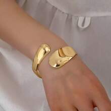 Fashionable Curved Arc Smooth Bangle Bracelet, Gold Color, Adjustable Open Cuff Design - Gold - View 6