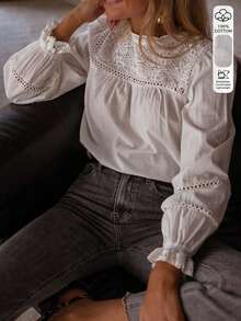 白色100%纯棉女士衬衫，适合办公室、休闲外出、秋季时尚、返校季、乡村音乐节、复古衬衫等场合。 - 白色 - 查看 1