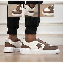 Couple's Canvas Sneakers, Skateboard Shoes, Unisex - Brown - View 1