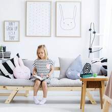 Minimalist Mosquito Coil Holder - Nordic Triangular Design, Fireproof, For Hanging On Porches, Gardens And Balconies, Combining Insect Protection And Modern Style.