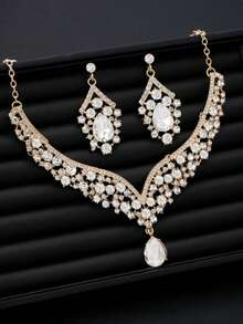 3pcs/Set Elegant Mature Graceful V-Shaped Full Rhinestone Pendant Necklace & Earrings Set, Suitable For Women To Wear To Parties And Gatherings - White - View 3