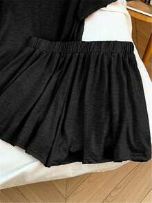 2pcs Plus Size Women Casual Solid Color Drawstring V-Neck Knitted Shorts Set, Short Sleeve Hooded Sweatshirt Top With Ribbed Hem, Paired With Elastic Shorts, Suitable For Elegant Leisure, Sports & Daily Wear In Spring/Summer/Autumn