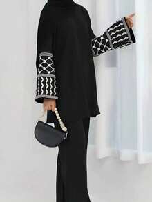 Ensemble 2 pièces femme, Top à manches longues noir avec rayures géométriques et pantalon noir, style arabe élégant. Abaya pour femmes, printemps - Noir - Voir 3