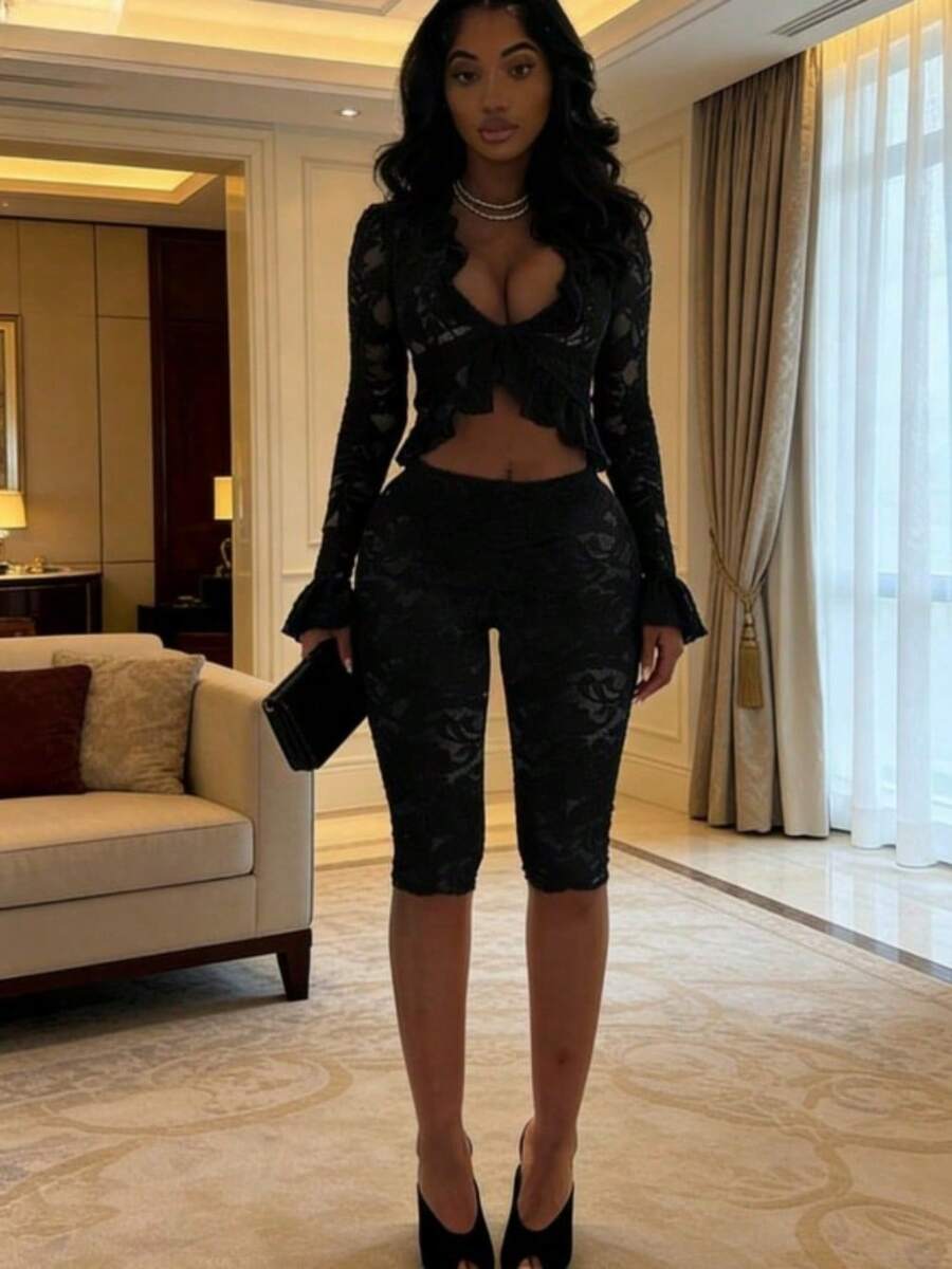 2025 Summer Cross Border New Fashion  Sexy Lace Perspective Long Sleeved Top And Shorts Set For Women - màu đen - Xem 1