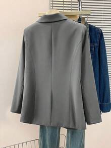 Áo blazer nữ màu trơn cổ bẻ, thiết kế túi trước cài cúc, tay dài, phù hợp mặc công sở và thường ngày, thích hợp cho mùa thu, đông và xuân. - Xám - Xem 5