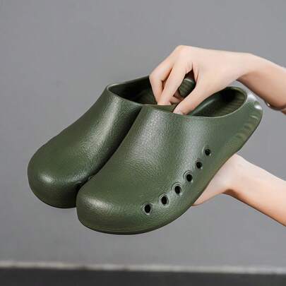 Plus Size Men's Chef Shoes, Closed Toe Mule Clogs, Non-Slip Breathable Comfortable Slip-On Kitchen Shoes, Lightweight Soft Summer Chef Work Shoes, Black (Size Runs Small, Order One Size Up)