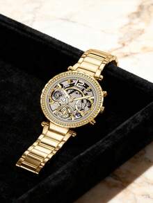 Guess Damski zegarek kwarcowy z wykwintną, pustą tarczą i paskiem ze stali nierdzewnej – lśniący wybór, odpowiedni do codziennego noszenia i na specjalne okazje GW0403L2 - Złoto - Zobacz 4