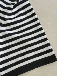 Men's Casual Striped Knit Short Sleeve Top - Black and White - View 6
