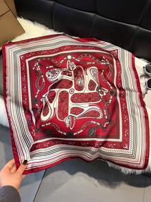 1条优雅链条印花70厘米丝滑小方巾，女士时尚百搭头巾、腰带、包包装饰围巾，适合日常佩戴 - 紅色 - 查看 2